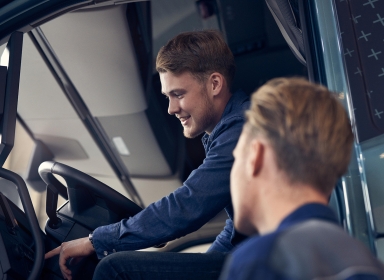 Volvo Truckcenter - logo